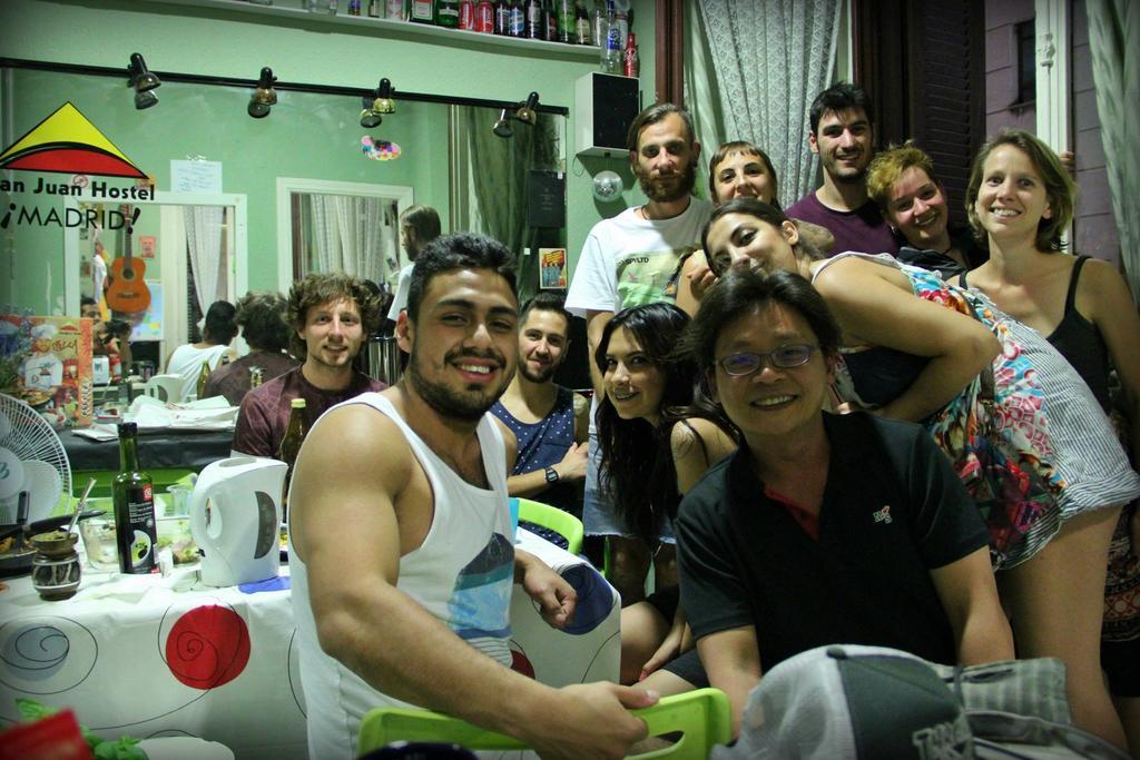 San Juan Hostel Madrid Ngoại thất bức ảnh